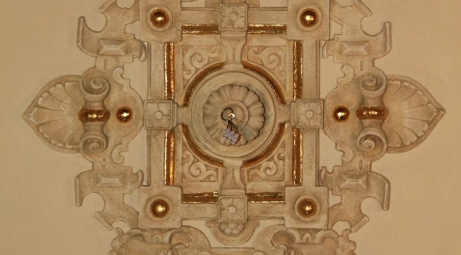 [:de]Stuck im Hausflur [:en]Stucco in the hallway [:ru]Застрял в коридоре